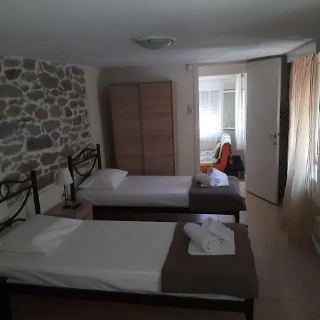 Apartment Efthimis *